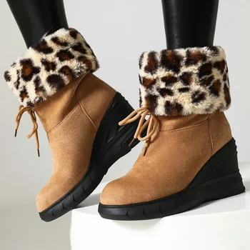 Женская обувь на платформе и высоком каблуке из искусственной замши, зимние теплые зимние ботинки с плюшевой подкладкой из искусственного меха Леопарда